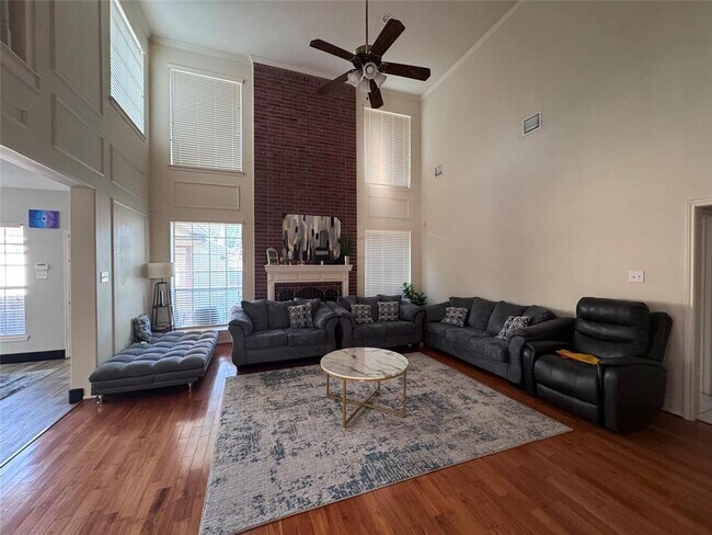 Building Photo - 5035 Plantation Colony Dr
