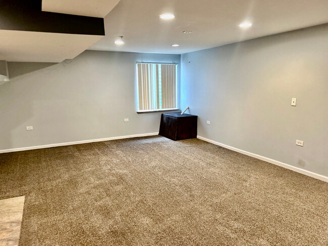 Building Photo - 2978 Henley Ln