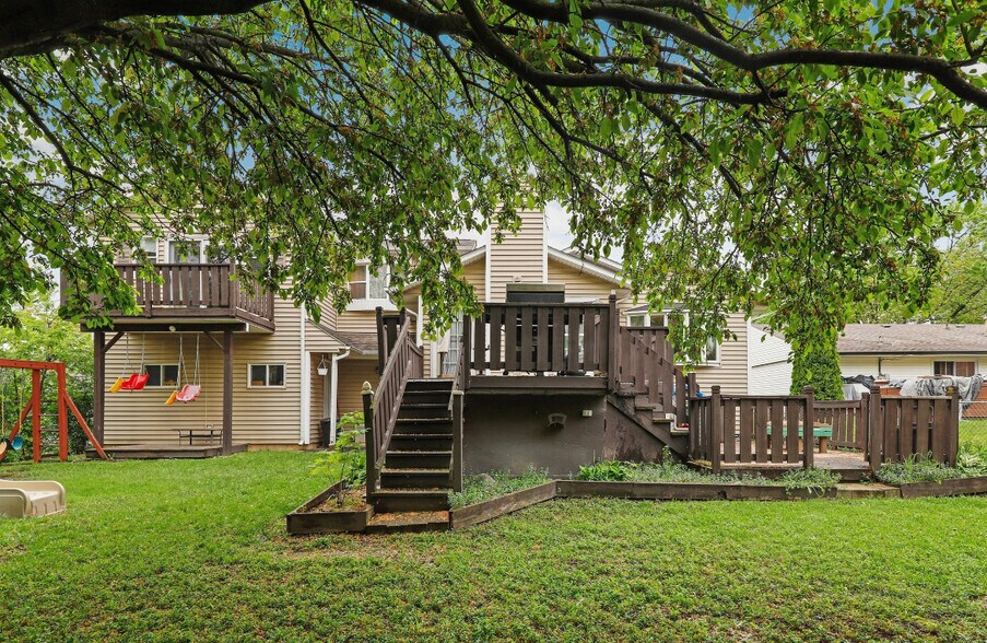 Back of House - 511 Krause Ave