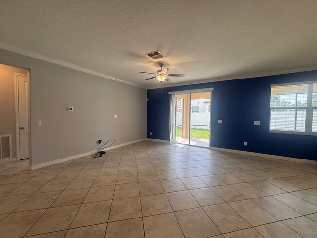 Building Photo - 4 Bedroom/3 Bathroom Enclave at Terra Bella