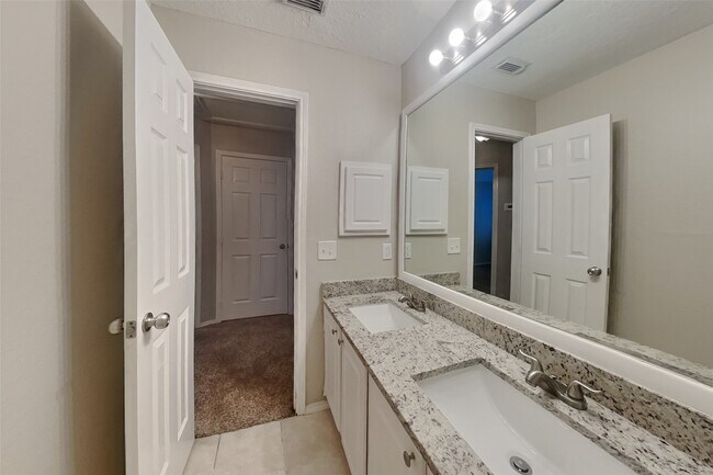 Building Photo - 19515 Colony Trail Ln