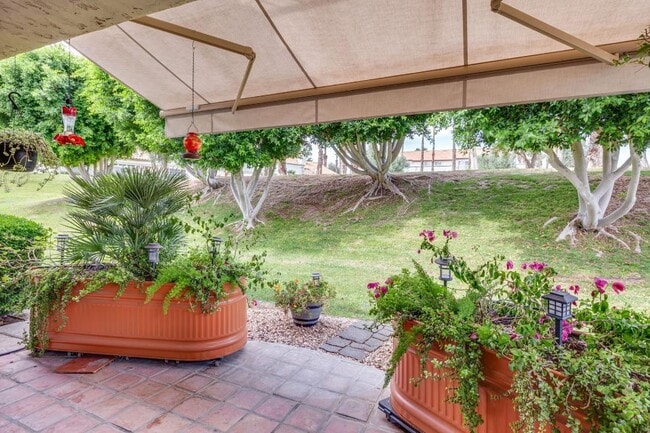 Building Photo - 474 Evergreen Ash