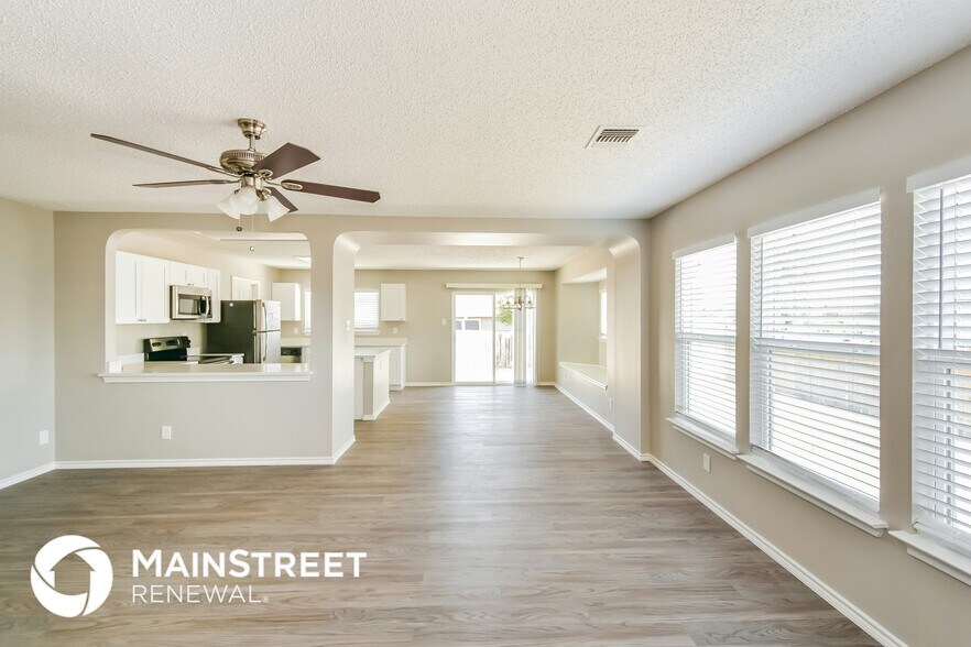 Building Photo - 6503 Beech Trail Dr