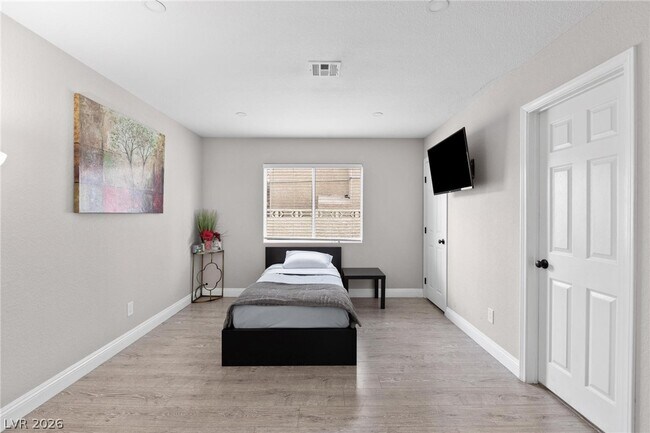 Building Photo - 3402 Classic Bay Ln