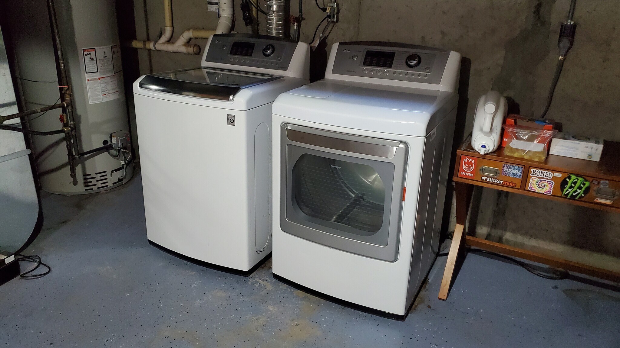 Building Photo - 7967 Sunset Dr