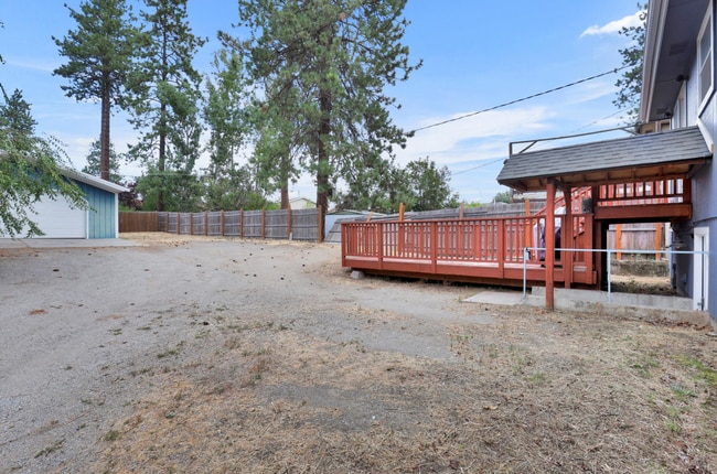 Building Photo - Charming Unfurnished Spokane Home with Large Shop in a Prime Northwest - Unfurnished