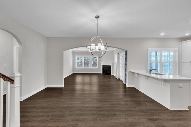 Building Photo - Four Bedroom + Loft Dream Home in Youngsville
