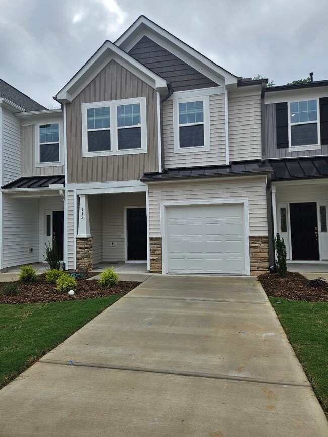 Building Photo - 112 Lavender Ln