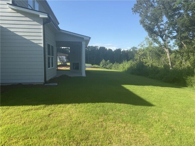 Building Photo - 630 Winding Rose Dr