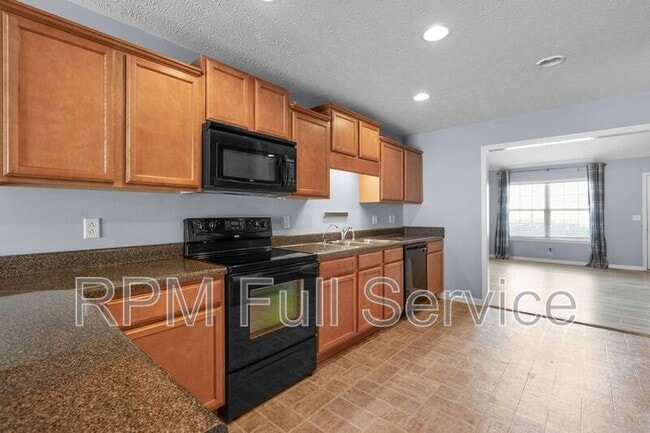 Building Photo - 3410 Risen Star Dr