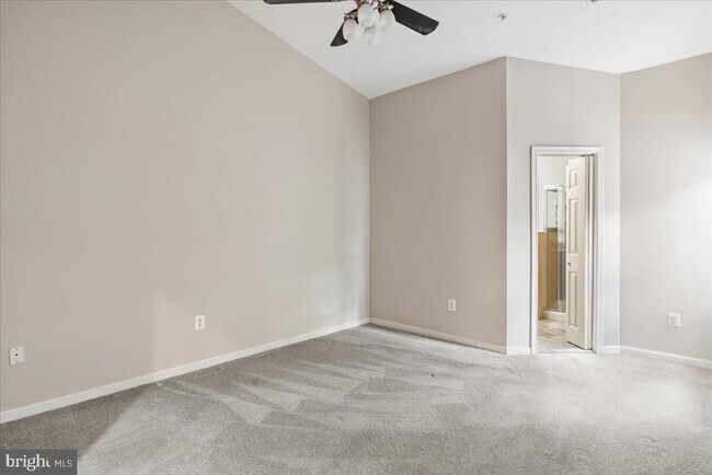 Building Photo - 272 Braxton Way