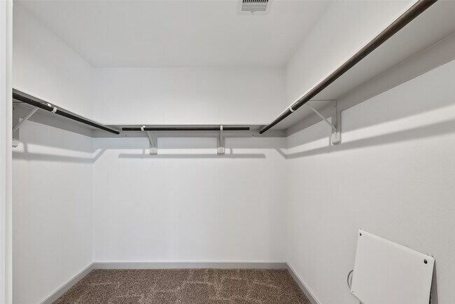 Building Photo - 2920 Stamford Hl Ln