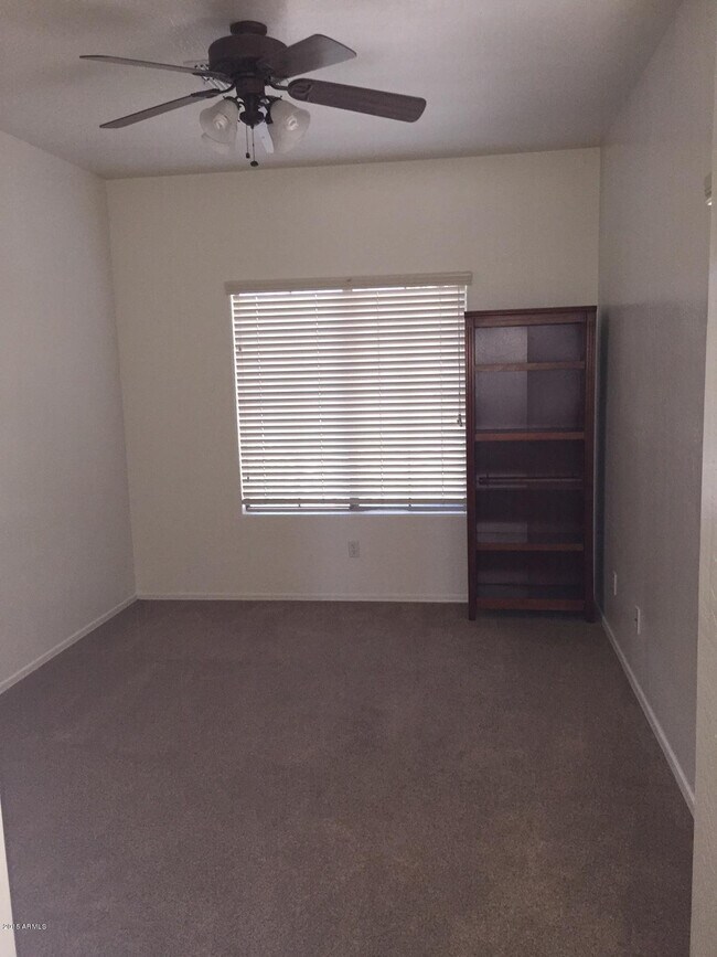 Building Photo - 15143 N 172nd Dr