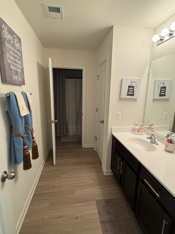 Building Photo - 47 Calder St