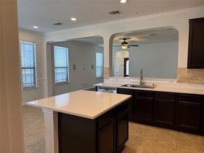 Building Photo - 812 Watson Way