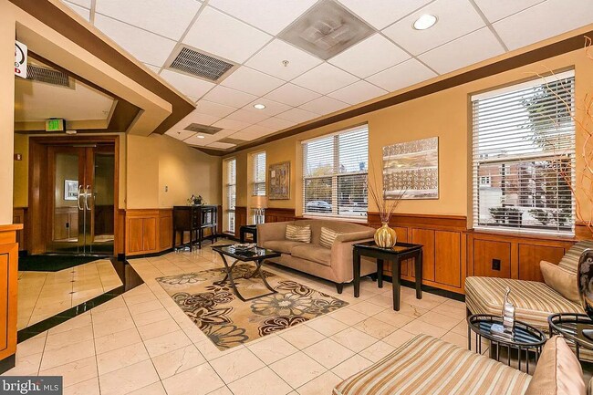 lobby - 23 Pierside Dr