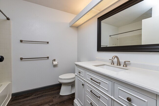 Building Photo - North Pointe Phase II - Mililani Mauka - 2 Bedroom, 2 Bathroom, 2 Parking Townhouse Rental!