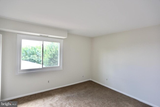 Building Photo - 3404 25th St S