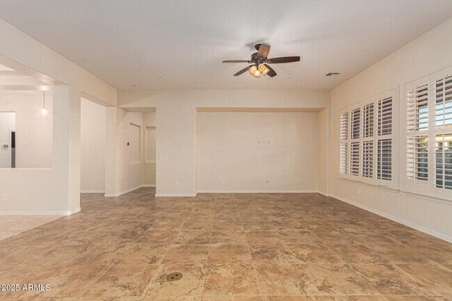 Building Photo - 4721 E Aldea Rd