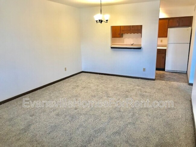 Building Photo - 2300 W Iowa St