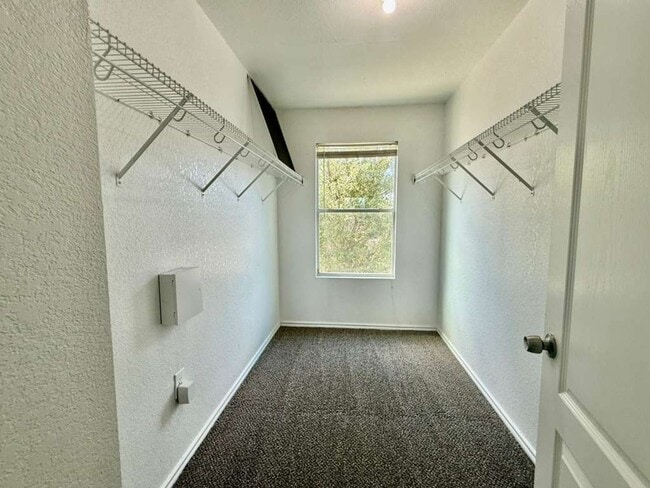 Building Photo - Spacious Two-Story Home: 4 Beds, 2.5 Baths...