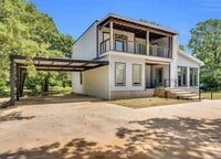 Building Photo - 815 N Seven Points Blvd