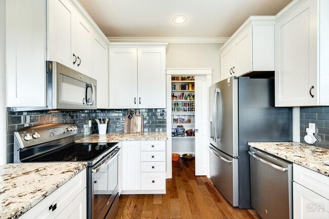 Building Photo - 12828 E Conquistador Dr