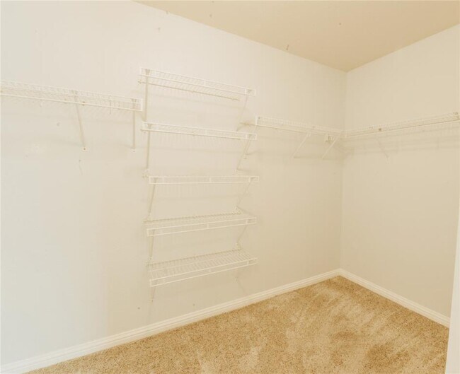 Building Photo - 17506 Bottle Springs Ln