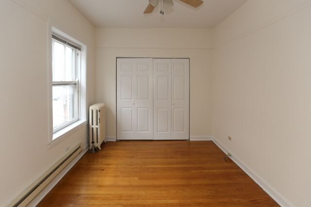 Building Photo - 821 W Waveland Ave