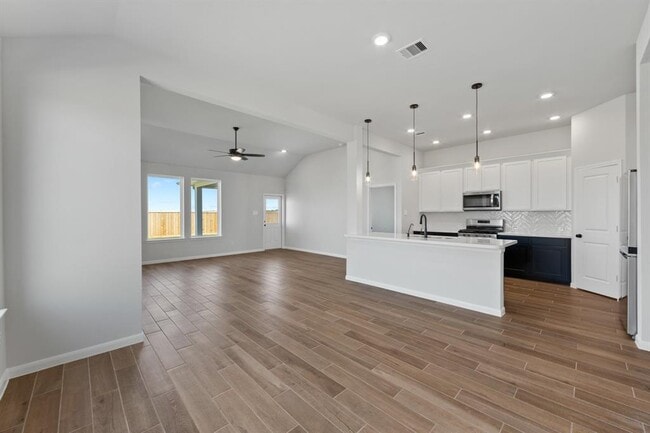 Building Photo - 12318 Liberty Vlg Dr