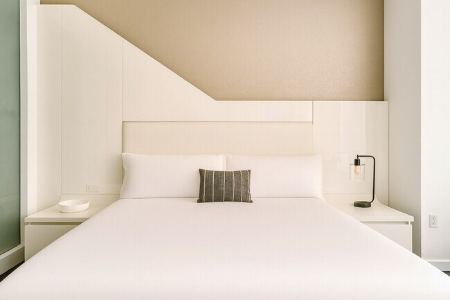 Building Photo - 130 Liberty St