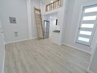 Building Photo - Remodeled Studio with Private Patio & Mode...