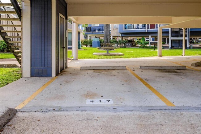 Building Photo - 18511 Egret Bay Blvd