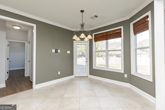 Building Photo - 100 Montview Way