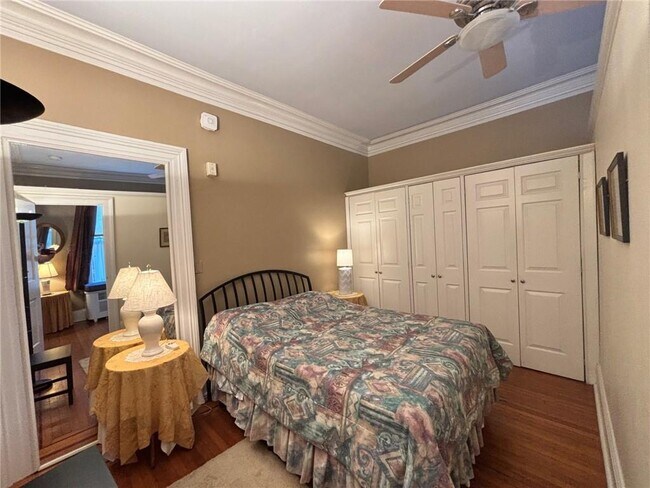 Building Photo - 9 Whitfield Pl