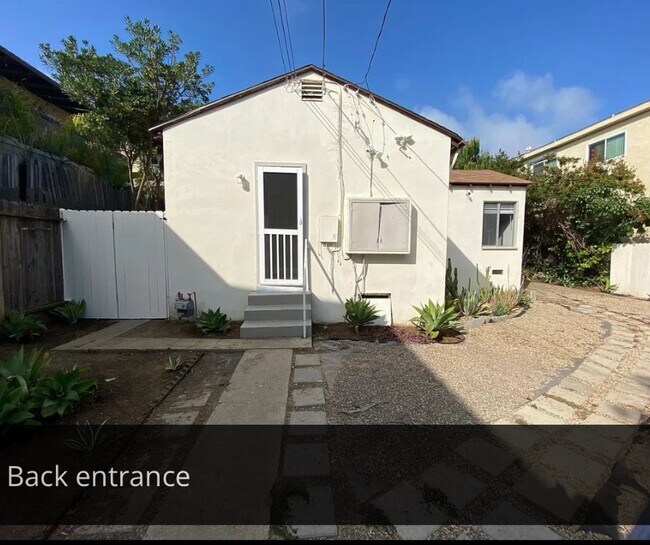 Building Photo - 1028 17th St