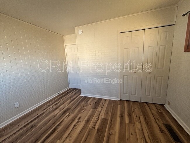 Building Photo - 5108 Algonquin Trail