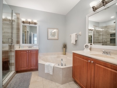 Building Photo - 15780 Portofino Springs Blvd