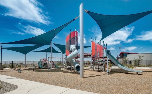 Building Photo - Spacious 5 bed 4.5 bath home in Florence, AZ!