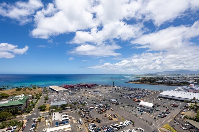 Building Photo - 600 Ala Moana Blvd