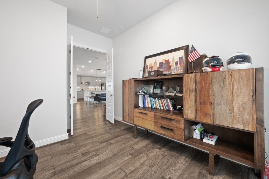 Office - 513 Elworth Path