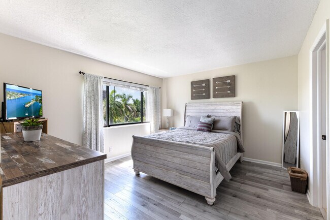 Building Photo - 3050 Presidential Way