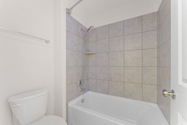 Building Photo - 942 Blue Violet