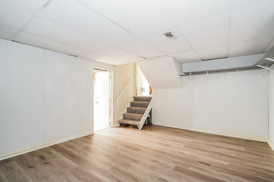 Building Photo - 1284 Falene Pl