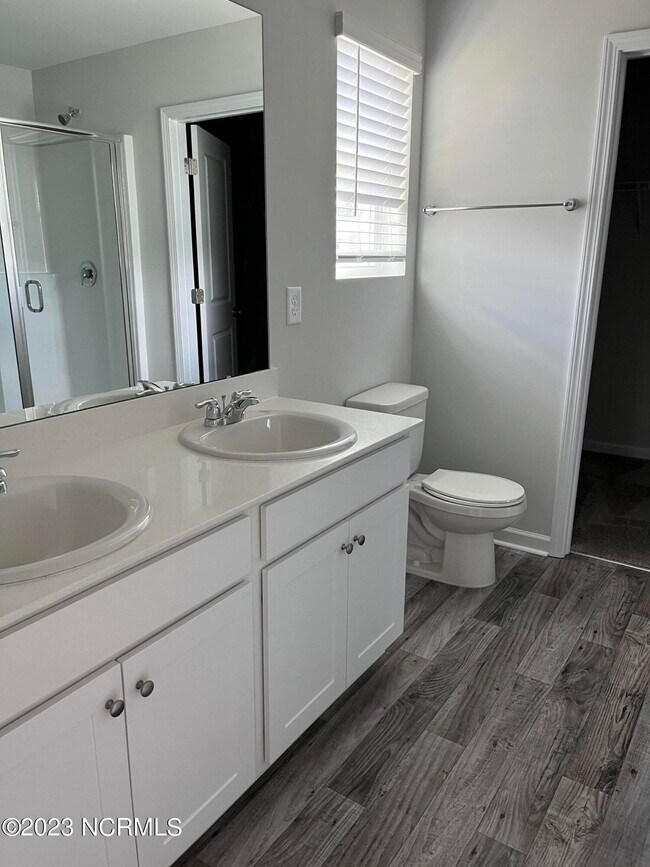 Building Photo - 2956 Ember Brook Ct