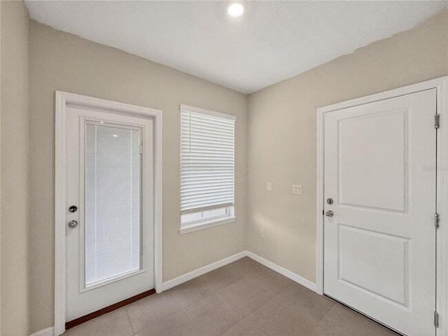 Building Photo - 4087 Feather Tree Dr