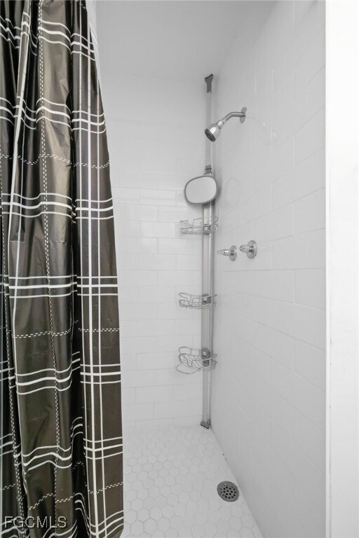 Building Photo - 1661 Coronado Rd