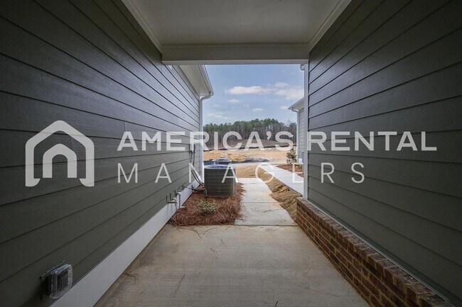 Building Photo - Modern Elegance at Unali Townes!