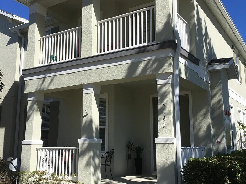 Building Photo - 7141 Harmony Square Dr S