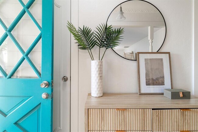 Building Photo - 4824 NW 73rd St